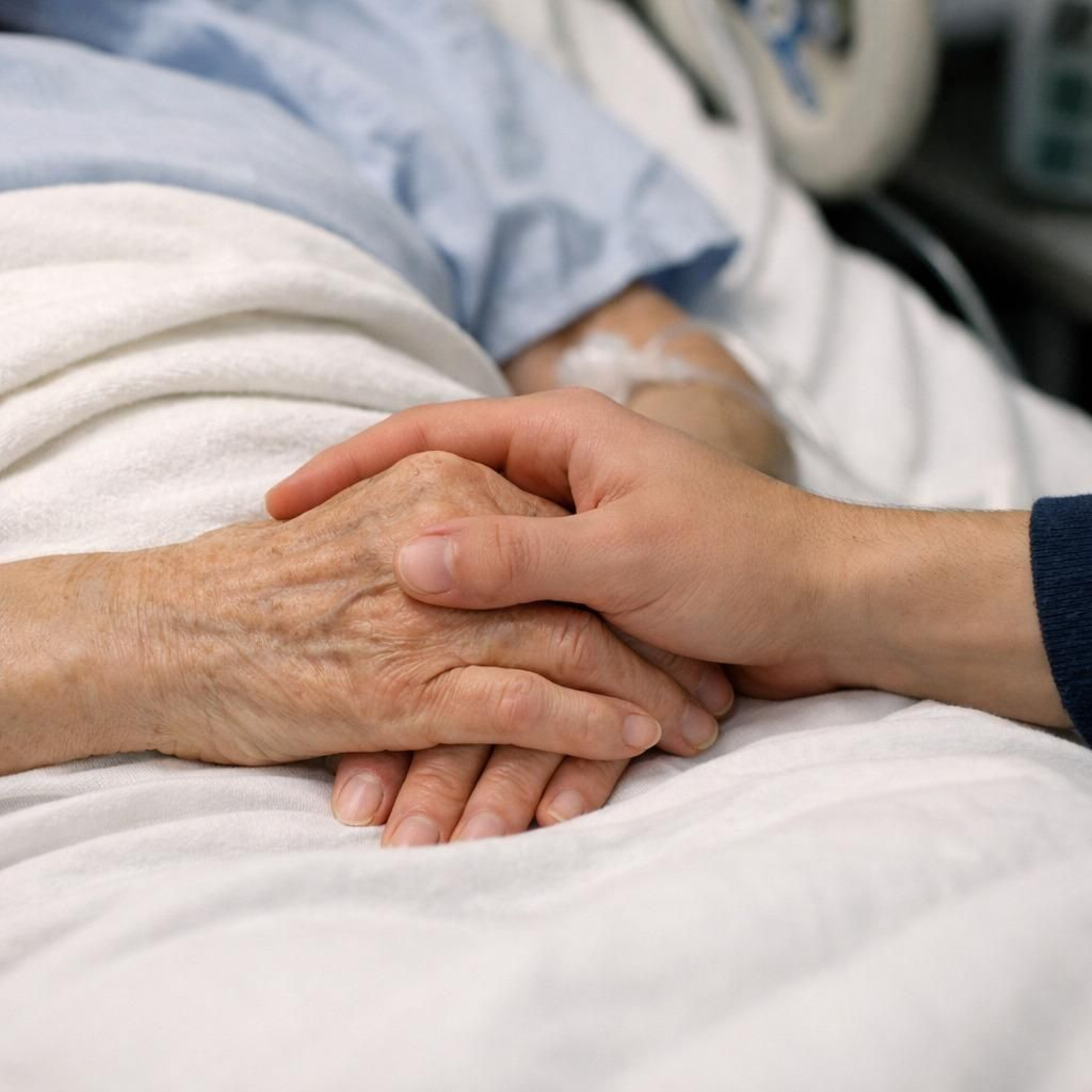Una mujer hospitalizada