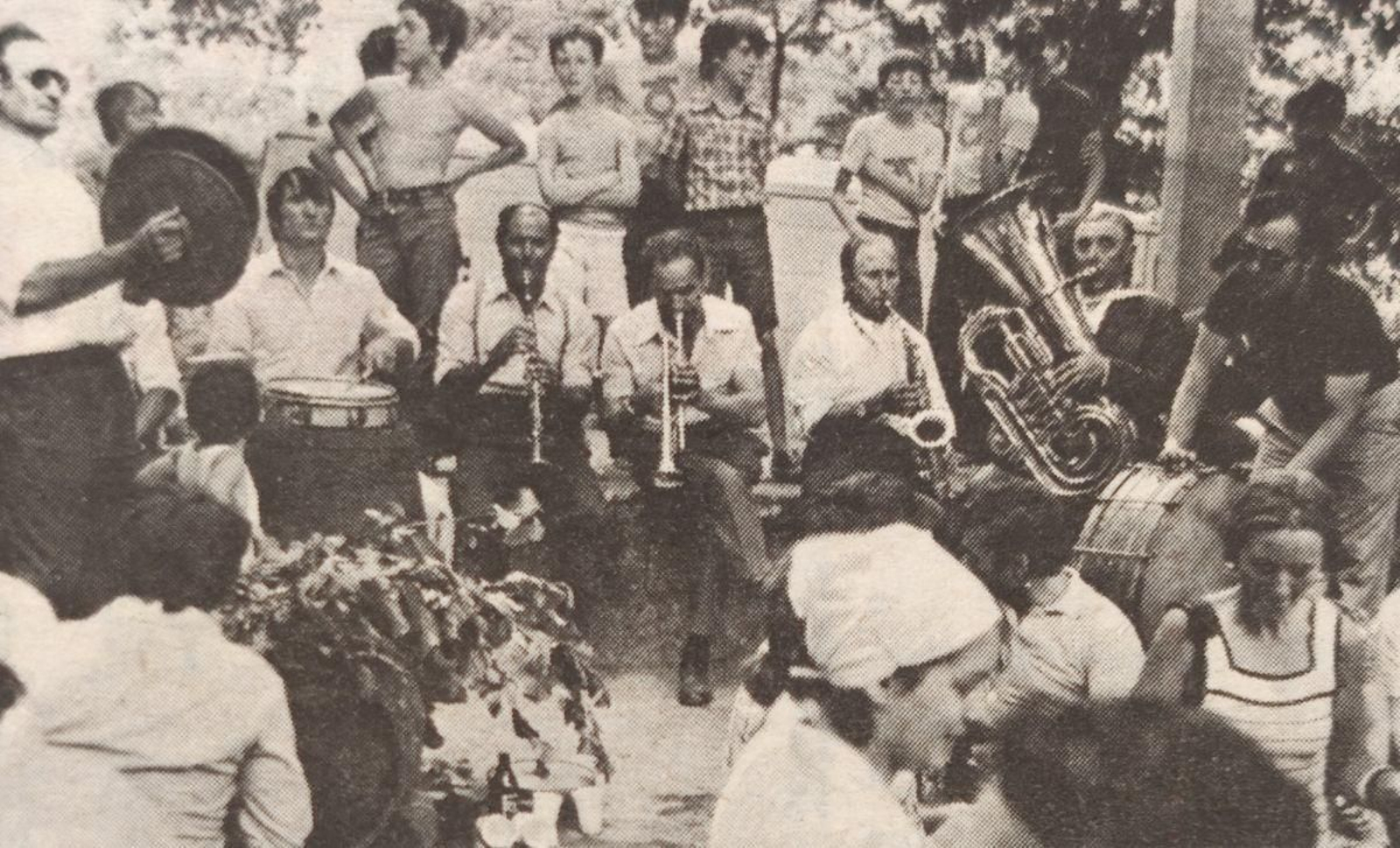 Dos momentos de la Festa dos Amigos da Coral De Ruada.