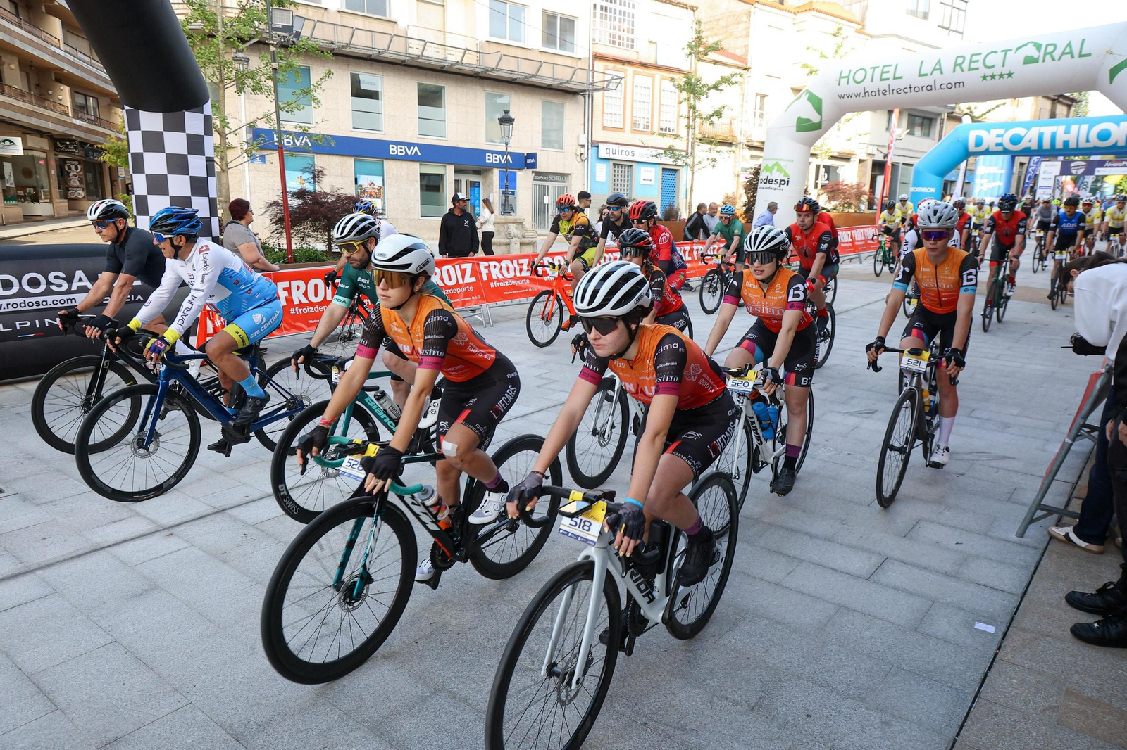 Galería | La marcha Álvaro Pino reunió a más de 500 ciclistas en Ponteareas