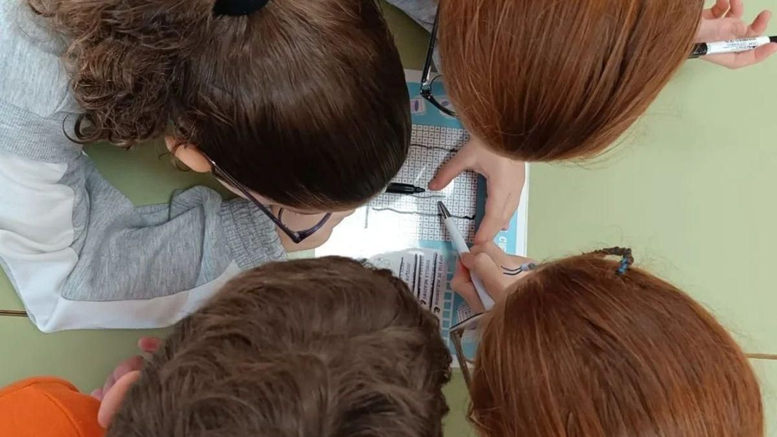 Alumnos de San Roque participando en una actividad del centro.