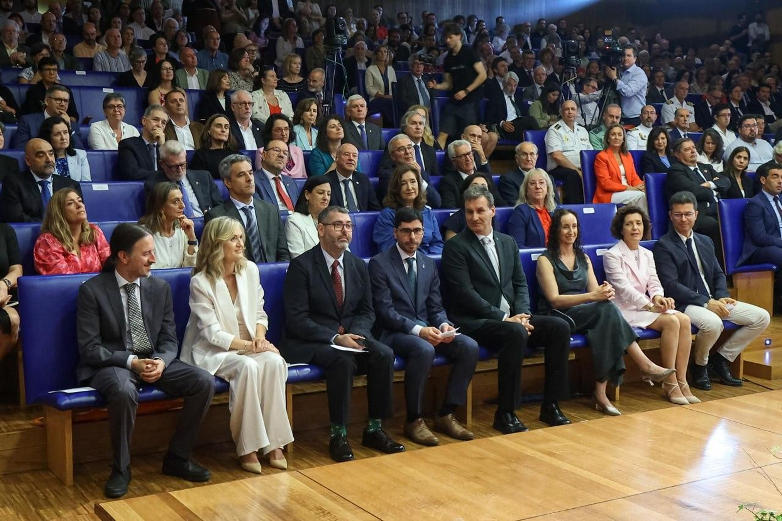 Galería | Histórica toma de posesión de la primera rectora de la UVigo