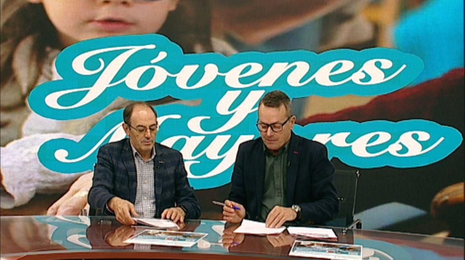 Secundino Vidal y Carlos Barbosa firman la convocatoria de la nueva edición.