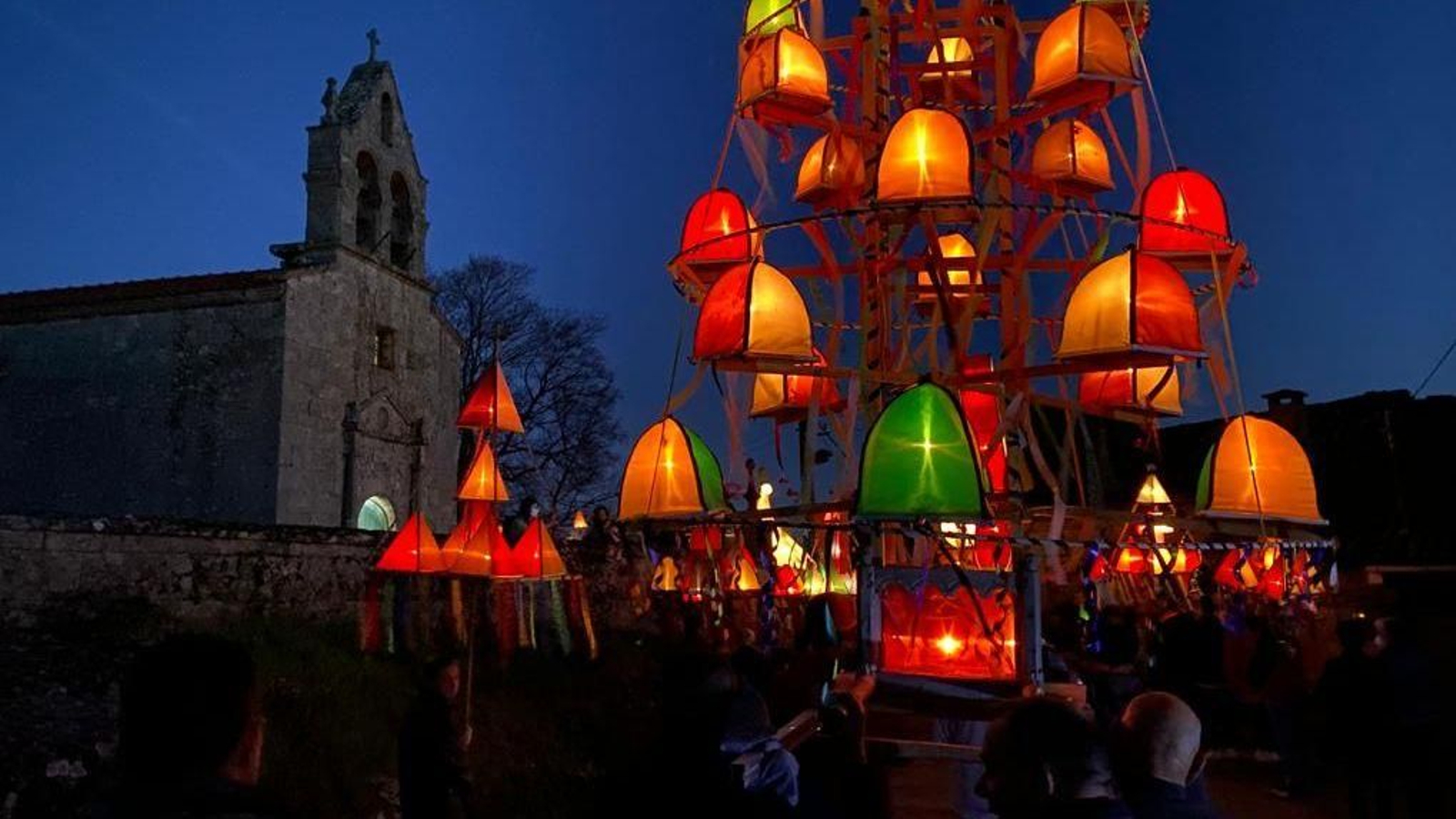 La procesión de los faroles iluminará un año más A Xironda.