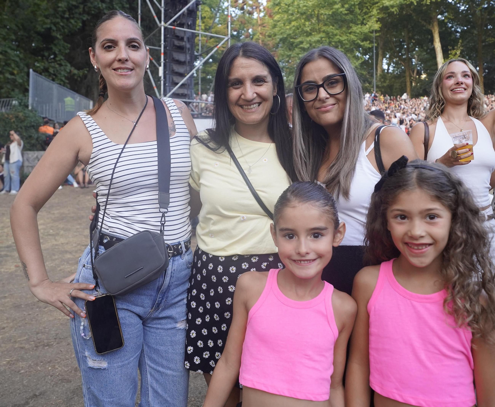 Galería | Abraham Mateo desata la locura en Castrelos