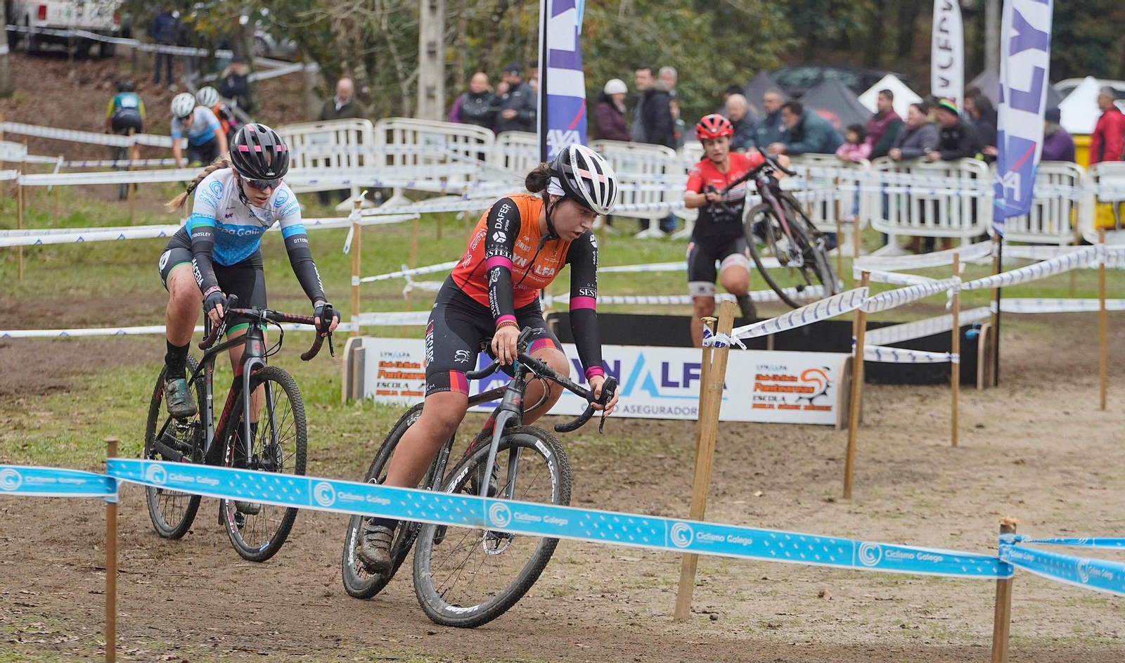 Ciclocross en Ponteareas.