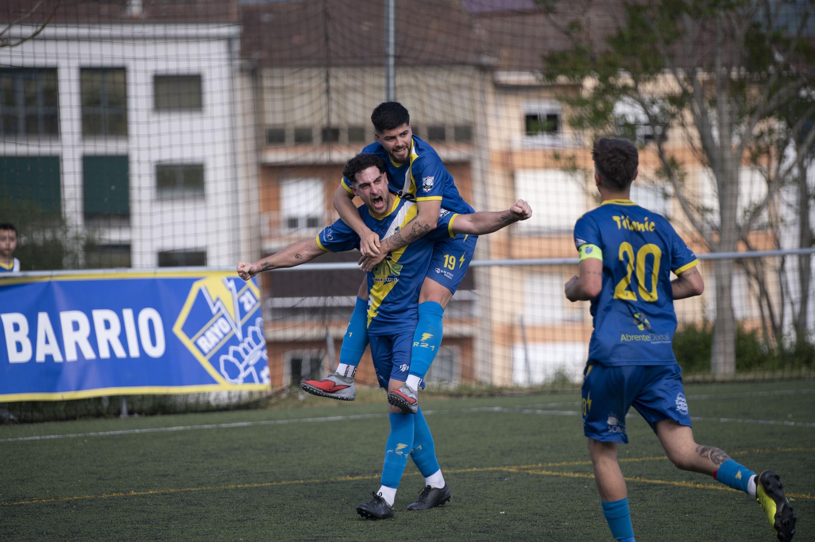 Galería | El ascenso a Primera Futgal del Rayo 21, en imágenes