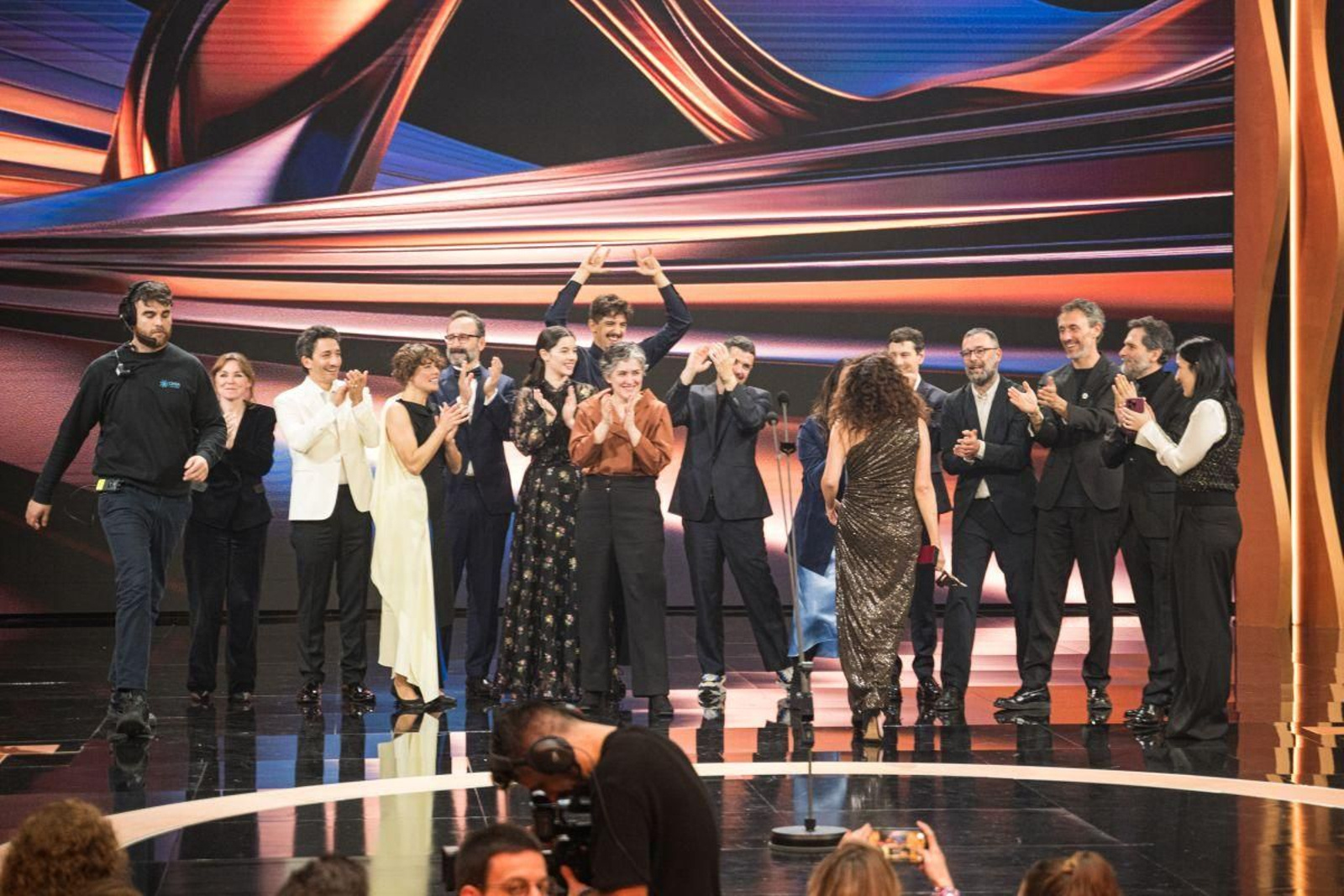 El equipo de “Los Domingos” durante la gala de entrega de los Premios Feroz 2026.