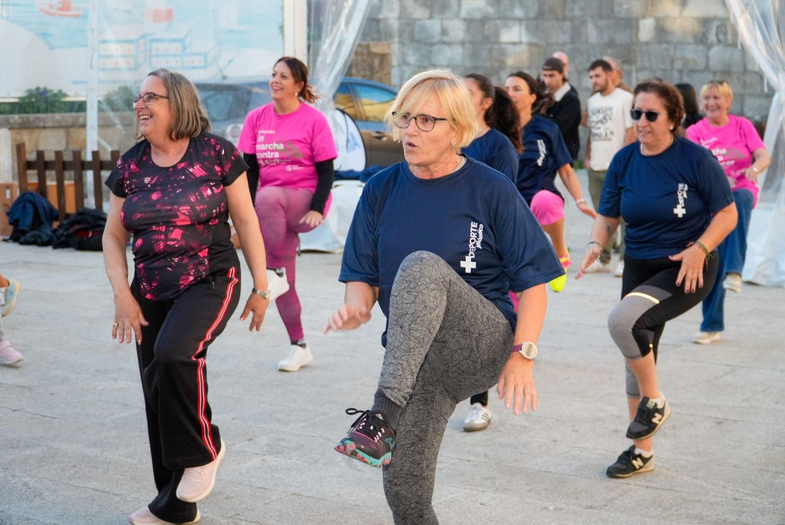 Galería | Baiona se mueve al ritmo de zumba con +Deporte Atlántico