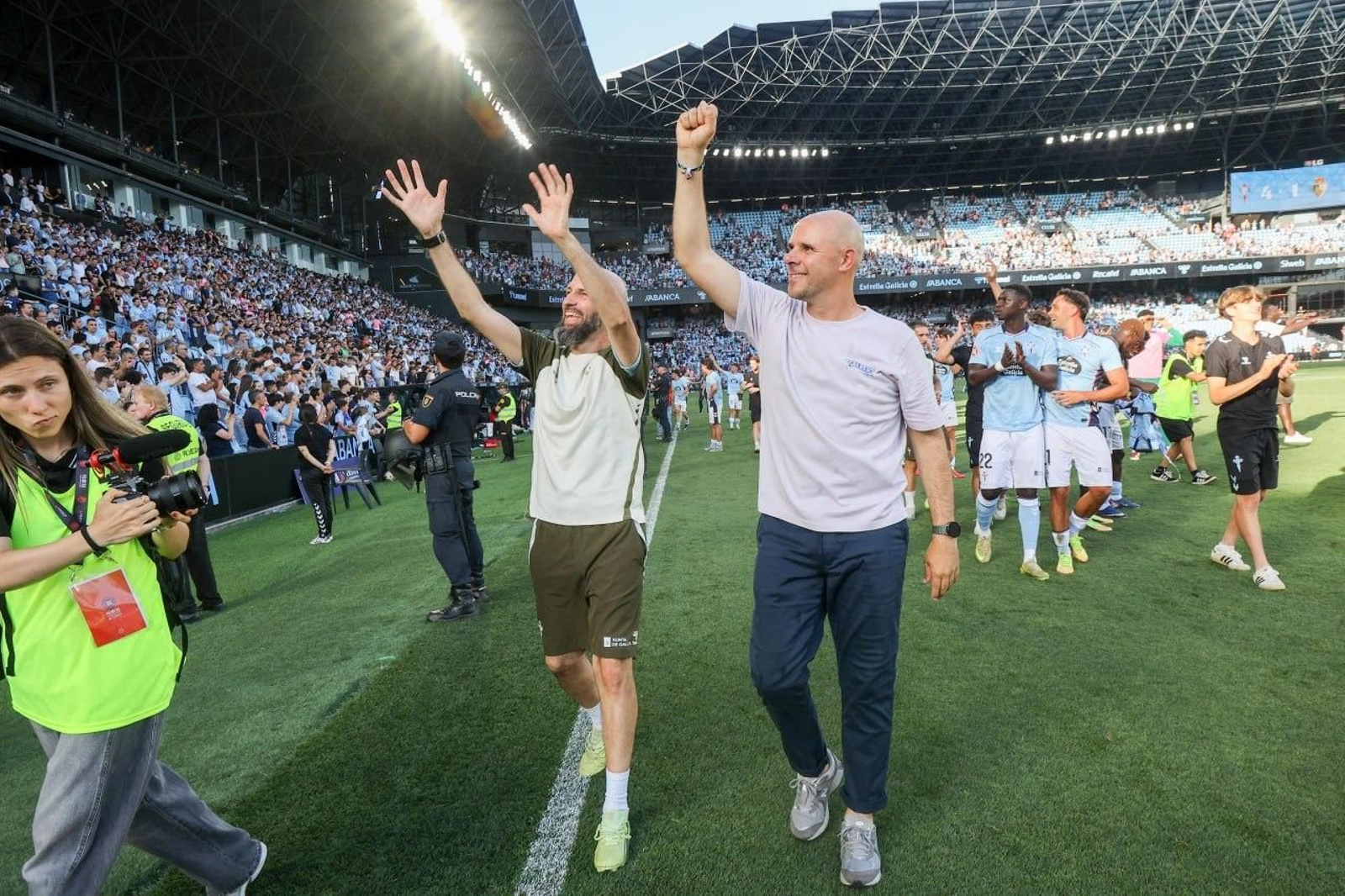 Galería | El Celta Fortuna golea a la Ponferradina y sube a Segunda División