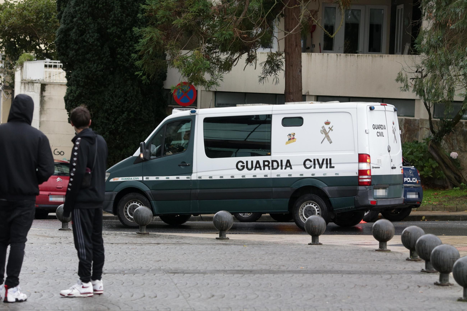 Un furgón de la Guardia Civil en Lugo.