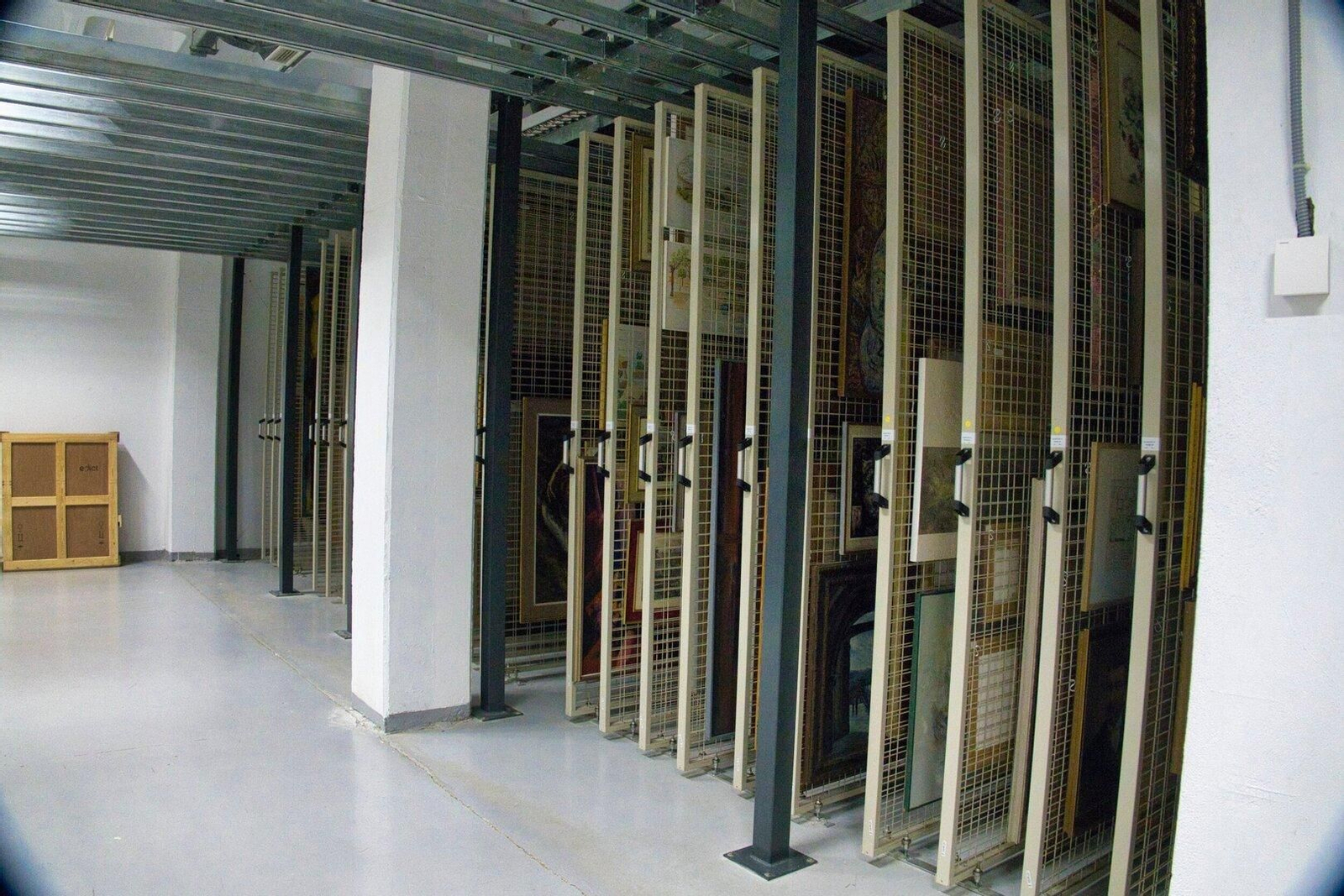 Colección de fondos pictóricos del Marco.