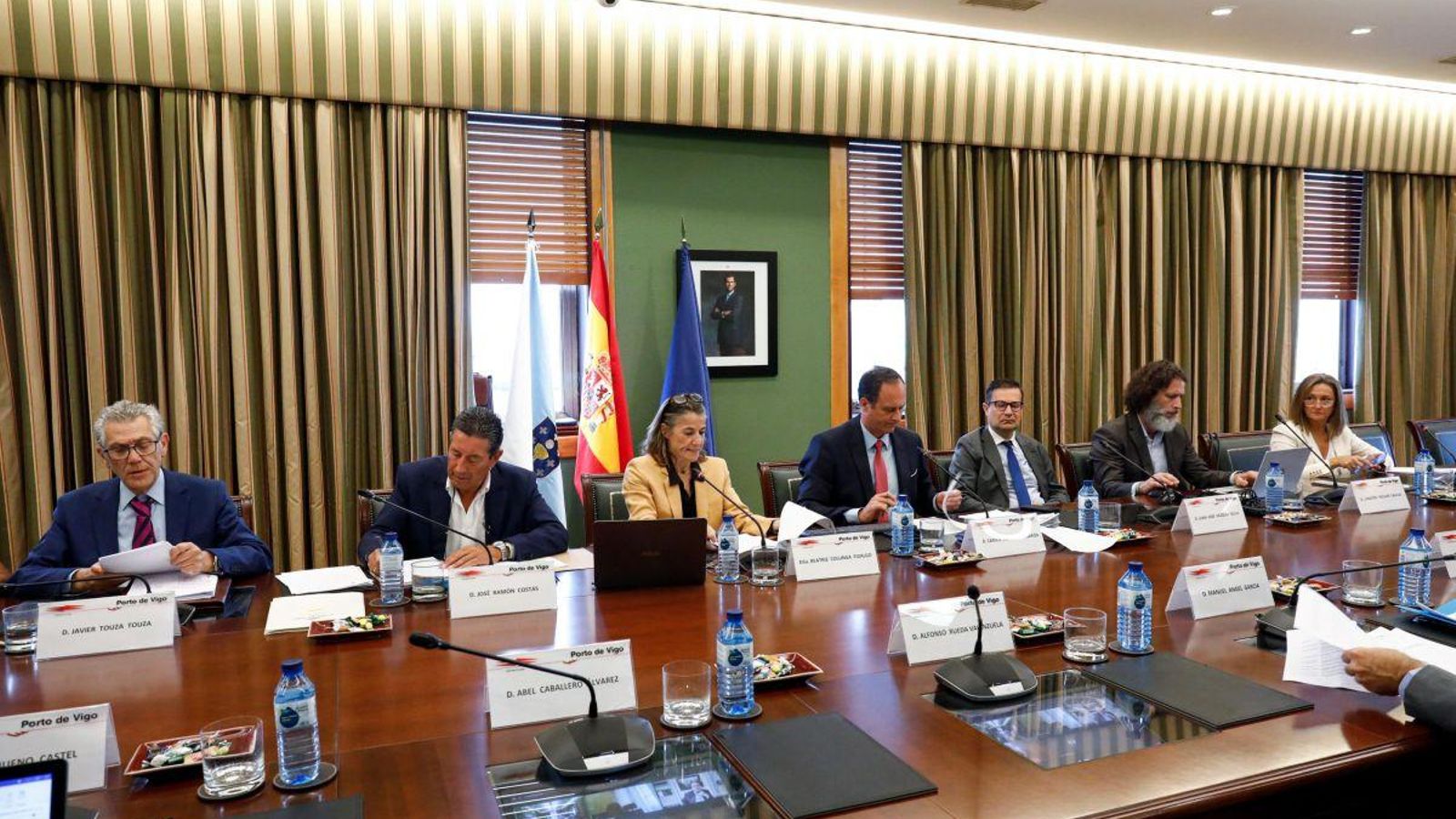 Carlos Botana presidió ayer su primer consejo de administración del Puerto tras tomar posesión el 7 de julio.