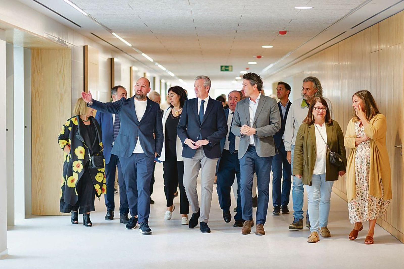 Alfonso Rueda, ayer durante su visita a las instalaciones del centro en Lugo.