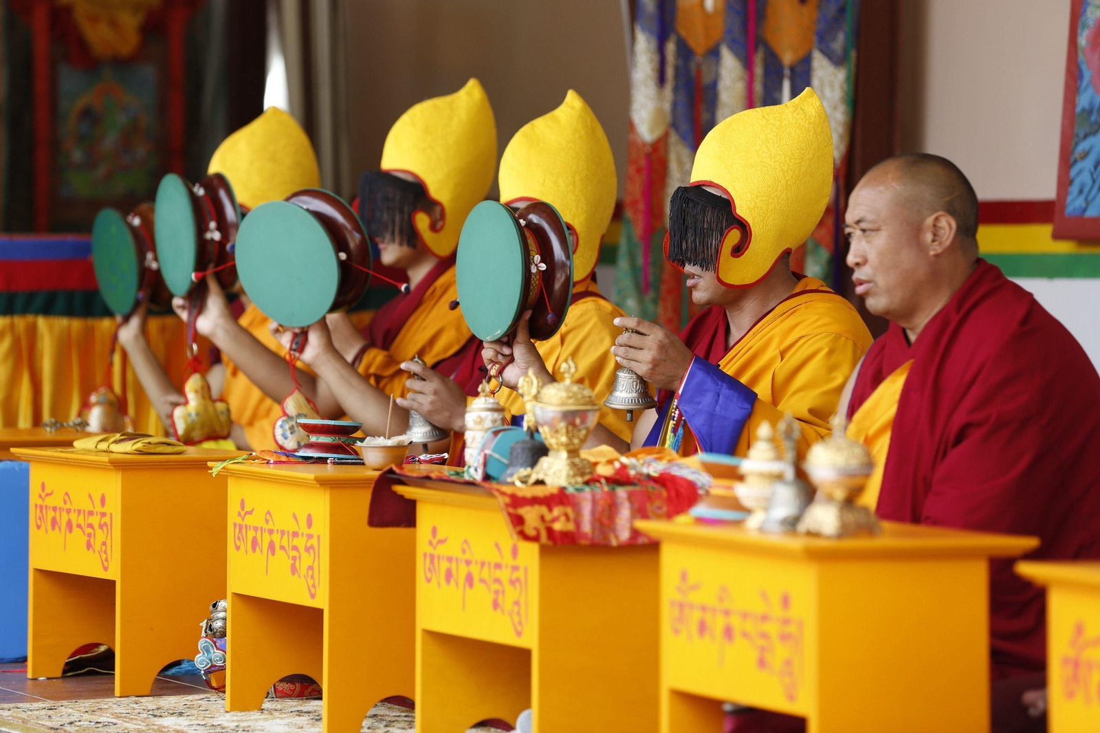 Inauguración do templo budista en Ventoselo
