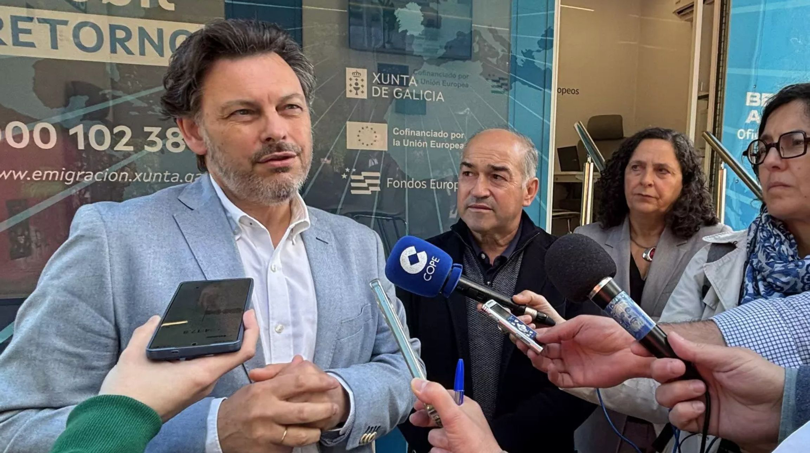 Miranda en declaraciones a los medios ante la Oficina Móvil de Retorno