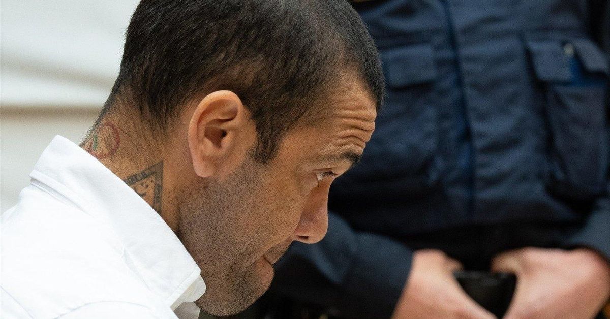 Dani Alves, condenado por agresión sexual a cuatro años y seis meses de ...