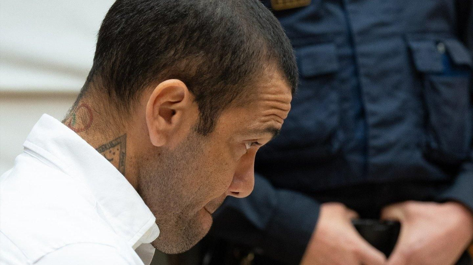 El exfutbolista Dani Alves durante un juicio en la Audiencia de Barcelona, a 5 de febrero de 2024 (EP).