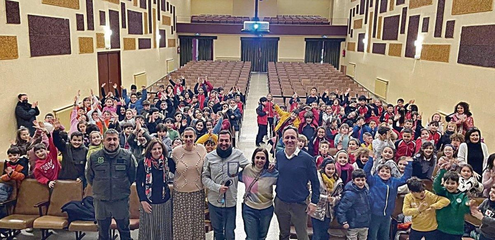 Varios padres de alumnos presentaron sus profesiones.