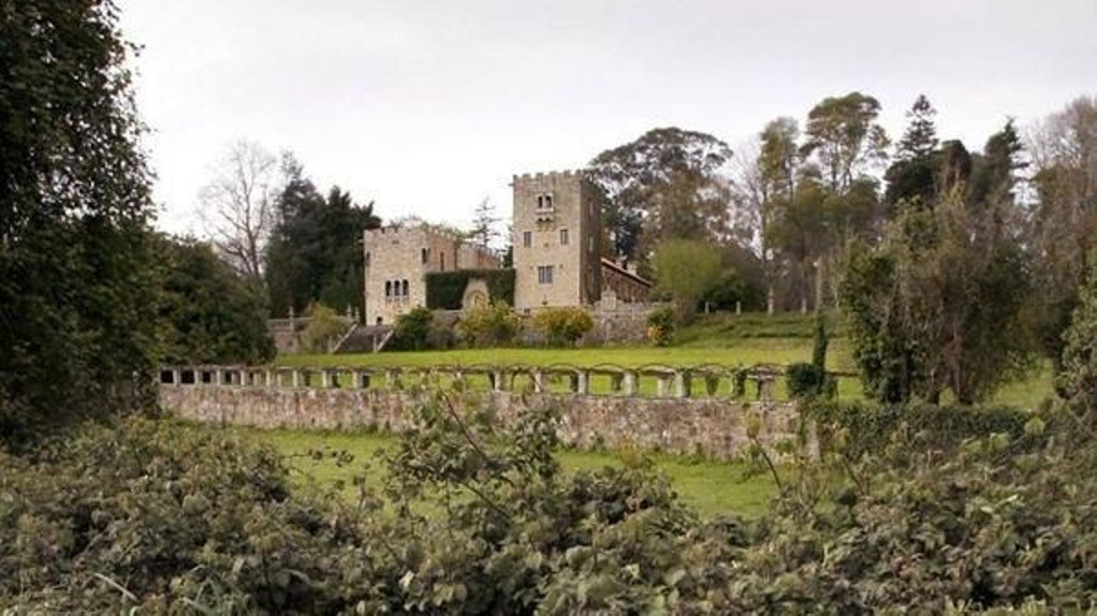 El Pazo de Meirás se encuentra en el municipio de Sada (A Coruña).
