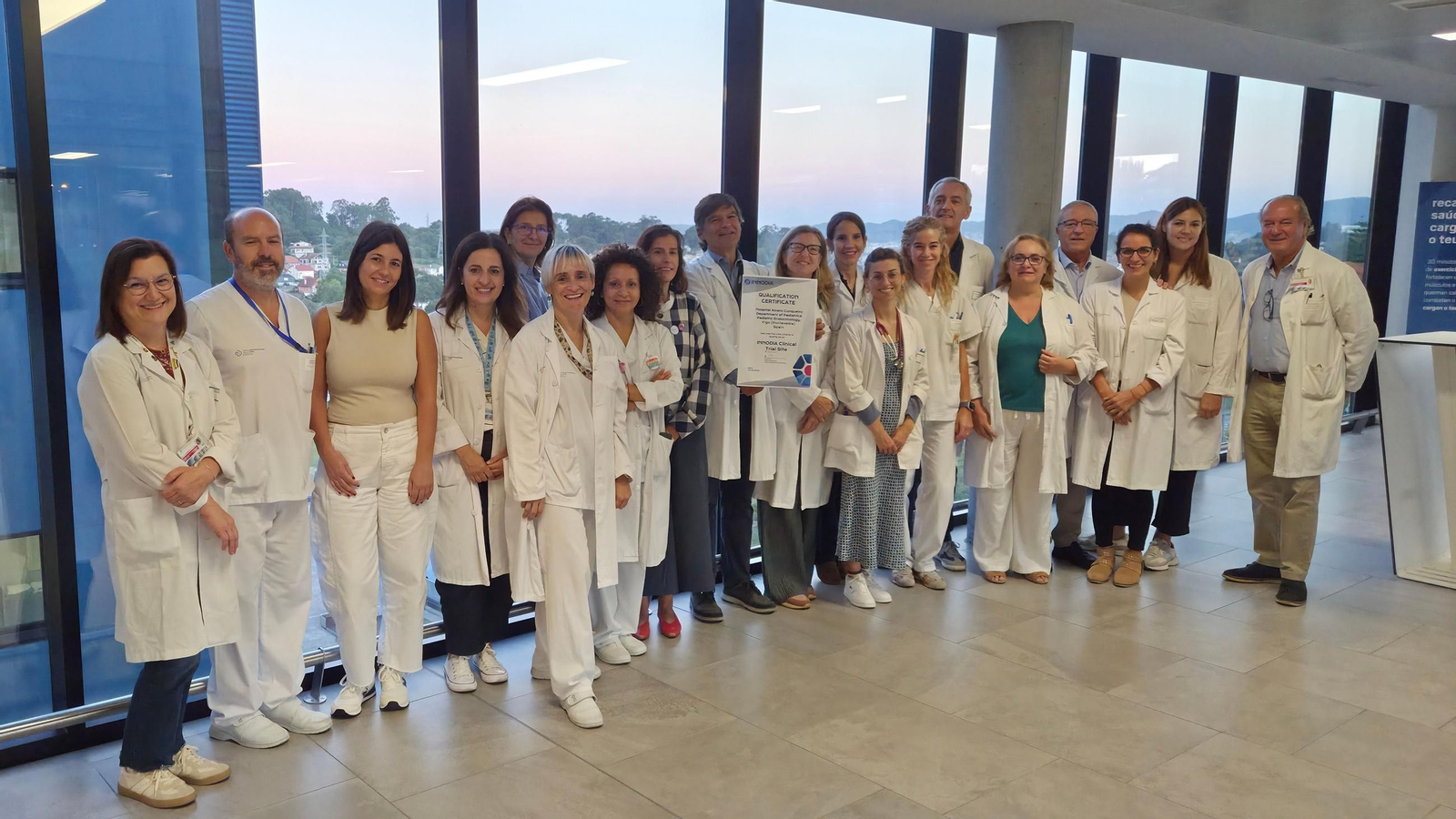 Miembros de los servicios que participan en el estudio y de la asociación Anedia.