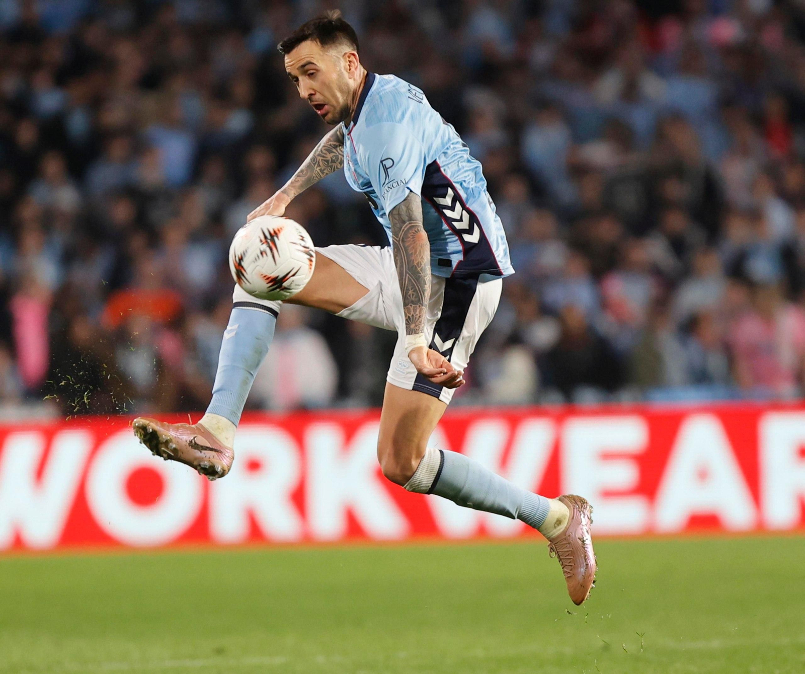 Galería | El Celta y el PAOK hacen vibrar Balaídos