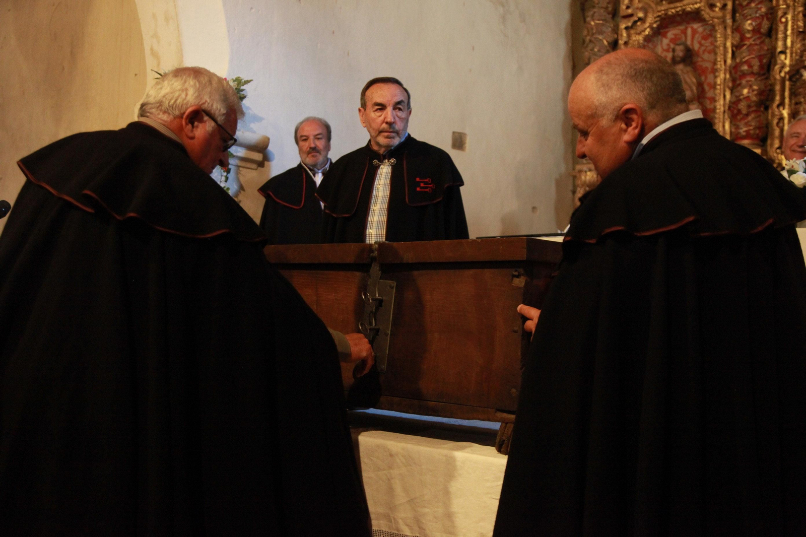 SANTIAGO DOS MIXTOS (CALVOS DE RANDÍN) 7/07/2018.- Nuevos cofrades en el Couto Mixto. José Paz