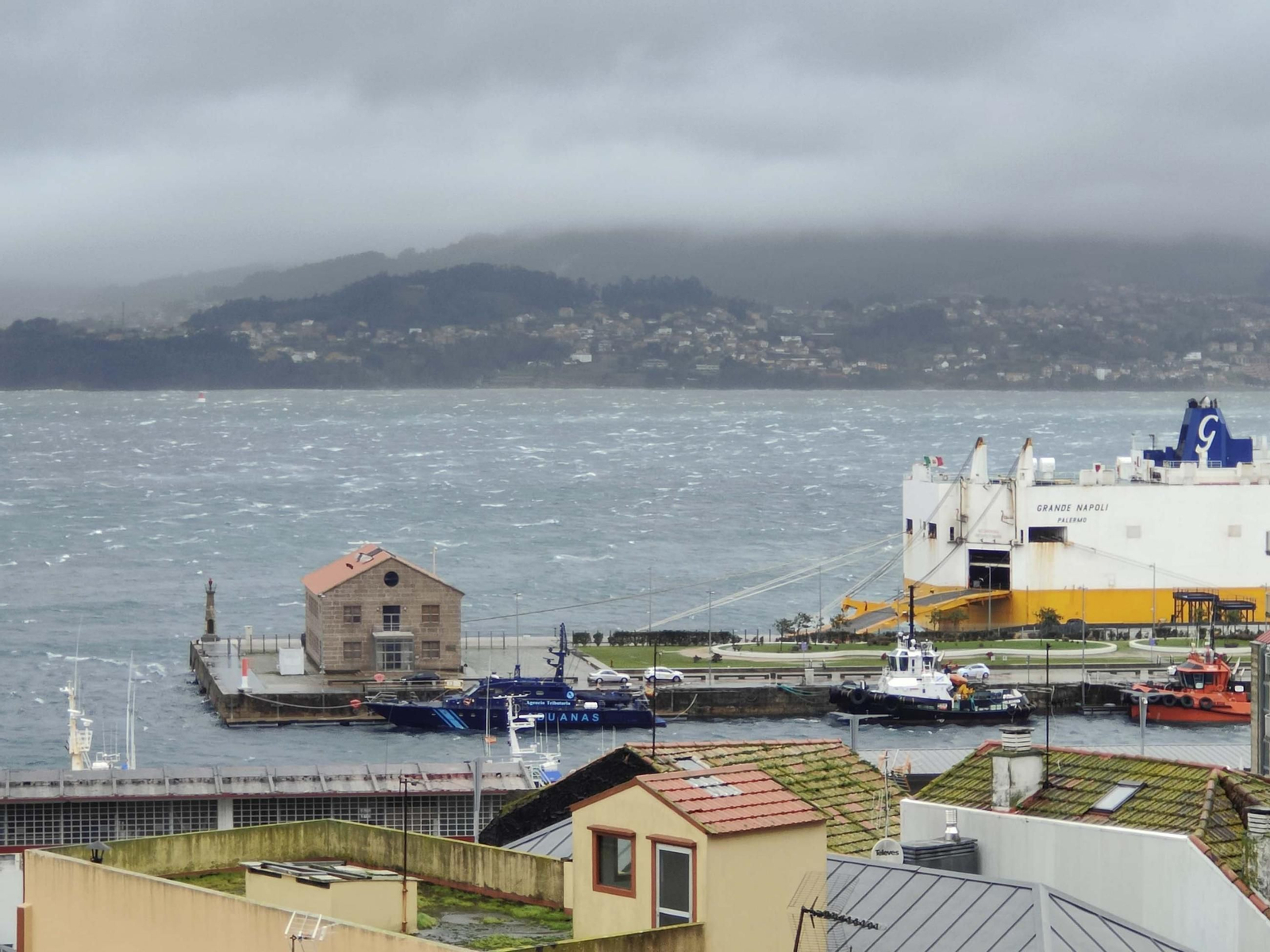 GALERÍA | Los estragos de la borrasca Herminia en Vigo