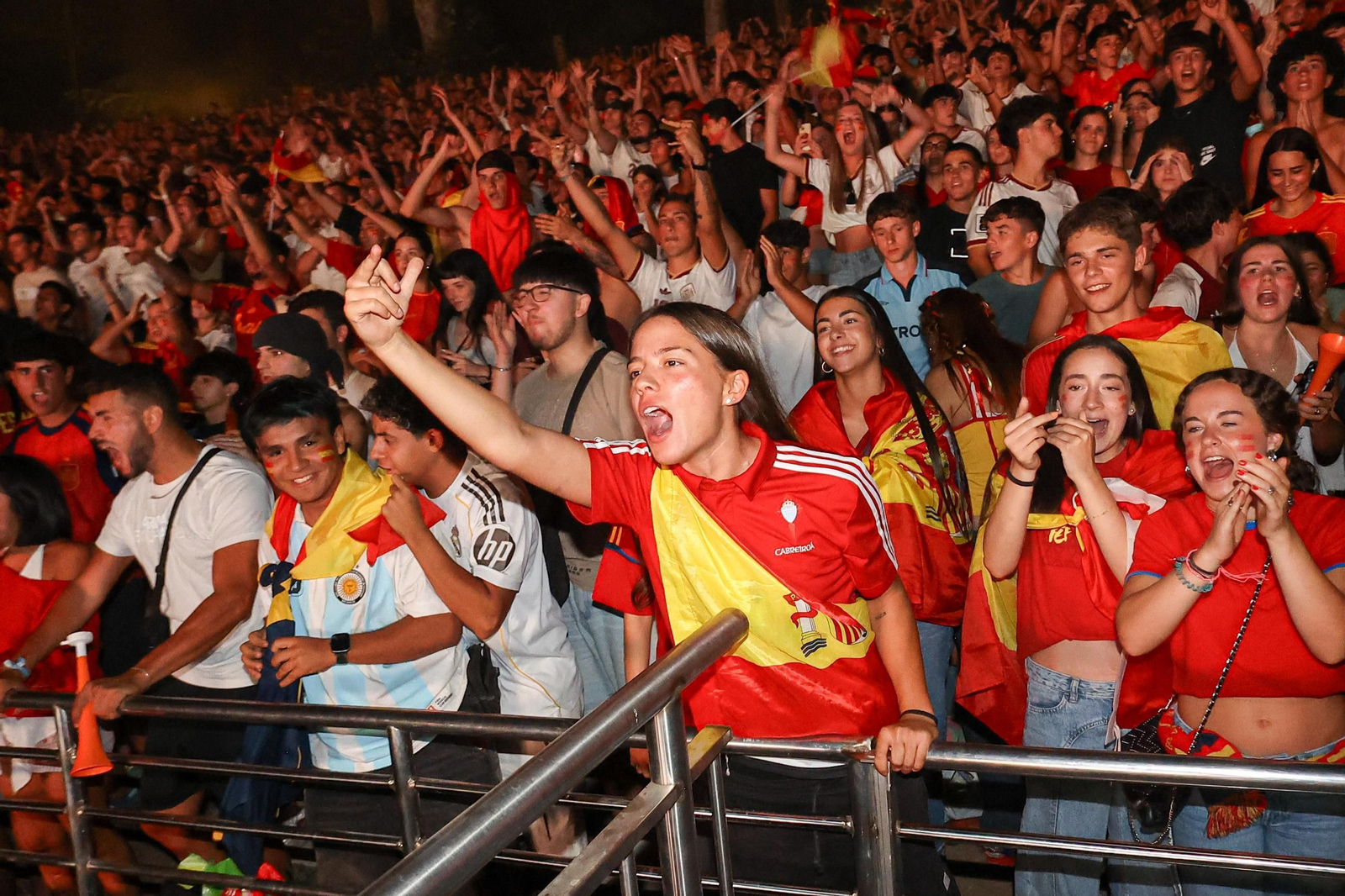 Galería | Vigo celebra la victoria de España en el Mundial 2026