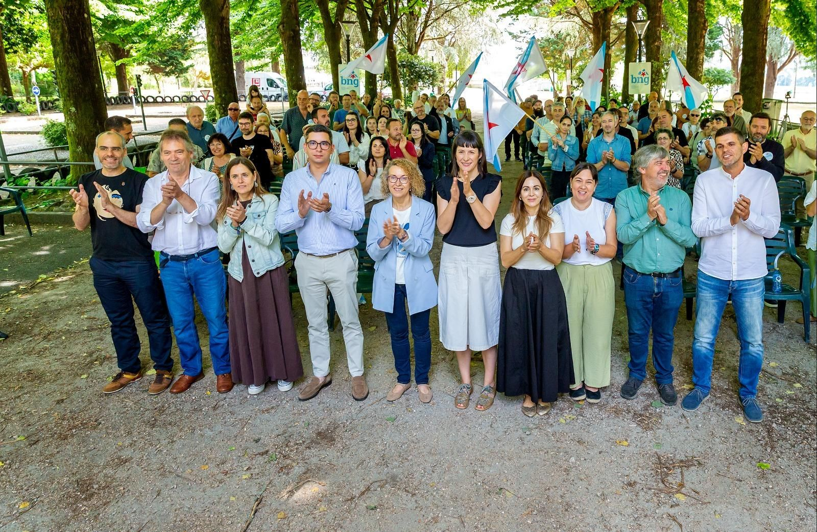 Ana Pontón, portavoz do BNG, onte cos candidatos do Condado e da Paradanta.