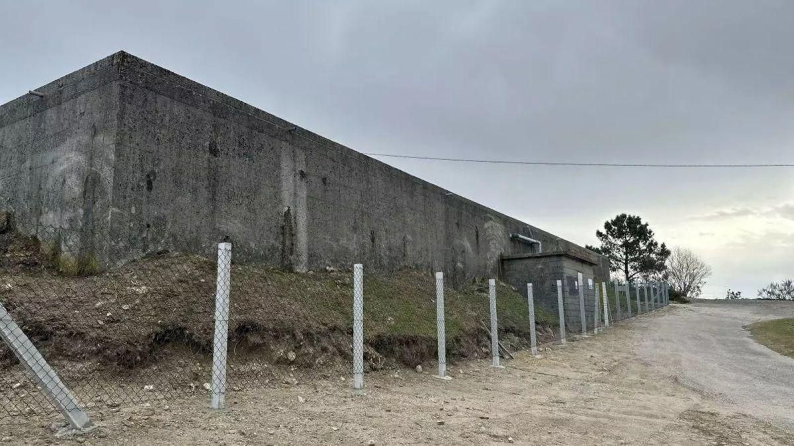 Imagen del depósito de Poroaugavella, que fue vaciado a mediados de mes.