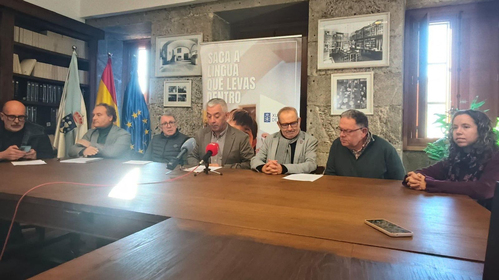 El médico Roberto Fernández gana el Premio Ramón Piñeiro 2025 con una obra "transversal" sobre la longevidad en Galicia