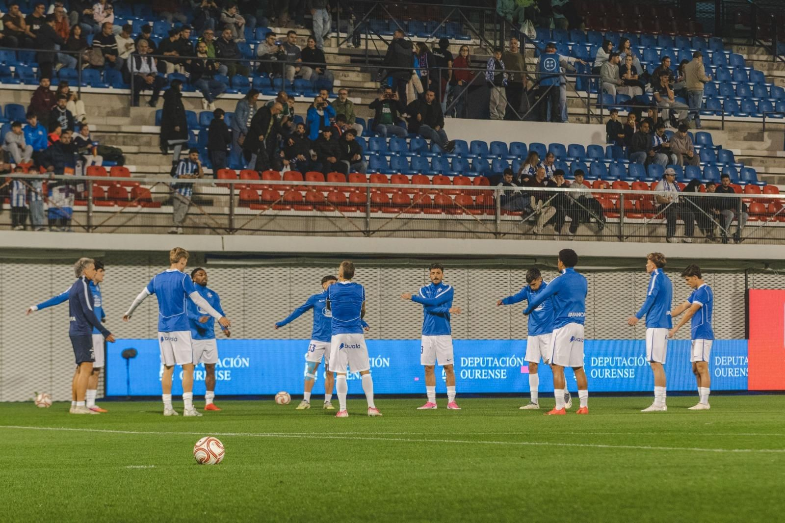 O Couto vibra en el Auriense vs. Deportivo de A Coruña de la Copa del Rey