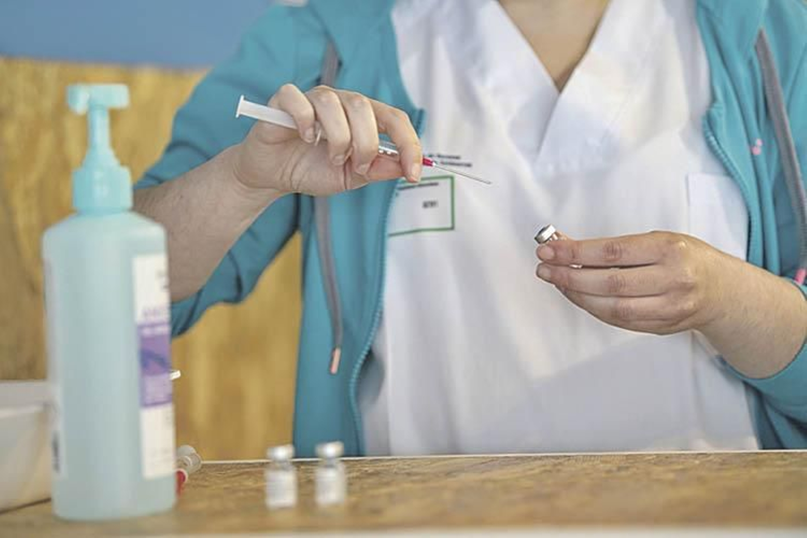 Vacunación contra el covid. ÓSCAR PINAL