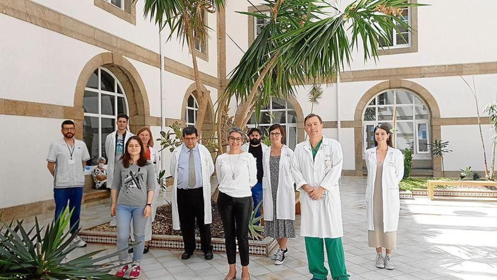 Grupo de investigación CellCOM del Instituto Biomédico de A Coruña.