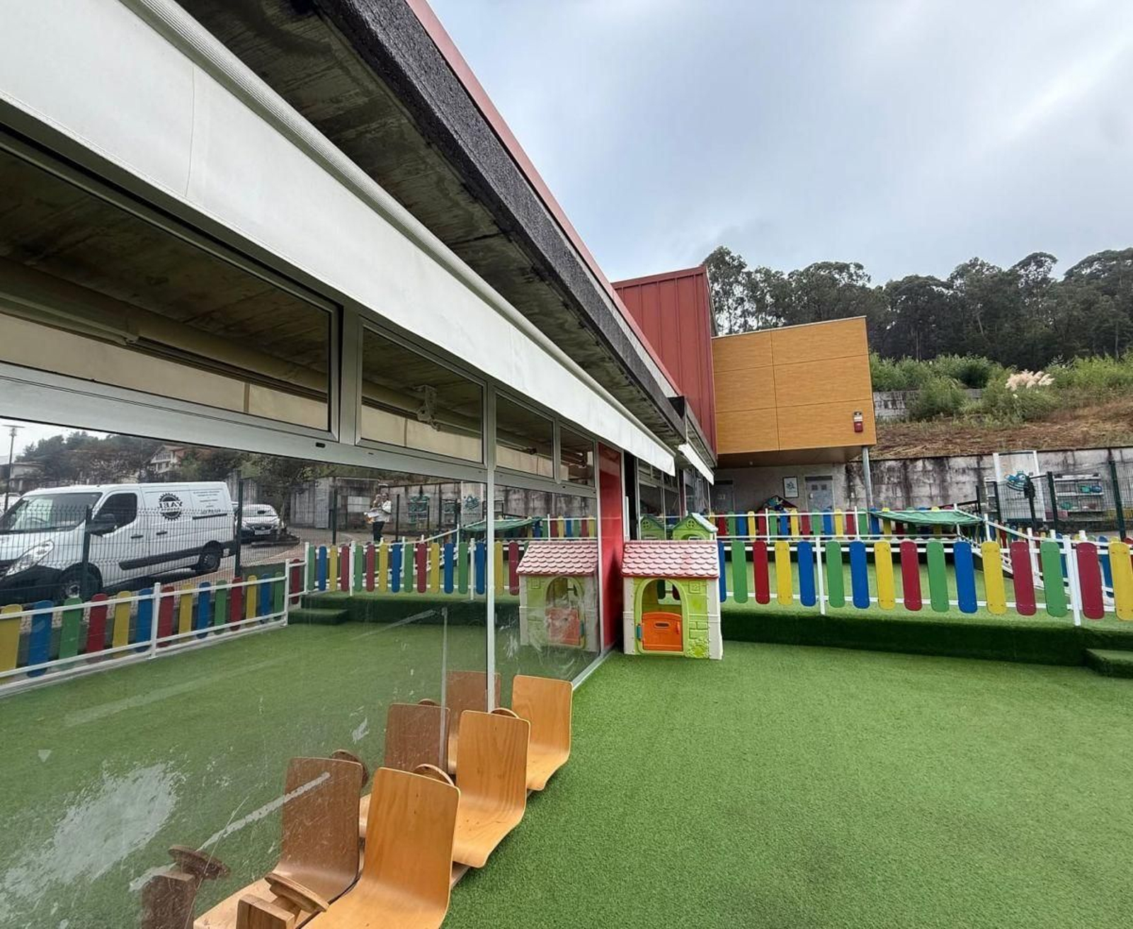 El centro educativo se verá beneficiado con el acuerdo alcanzado por el Ayuntamiento.