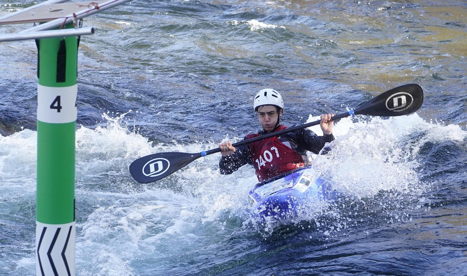 Galería | Mondariz Balneario acogió el Gallego de slalom y kayak cross