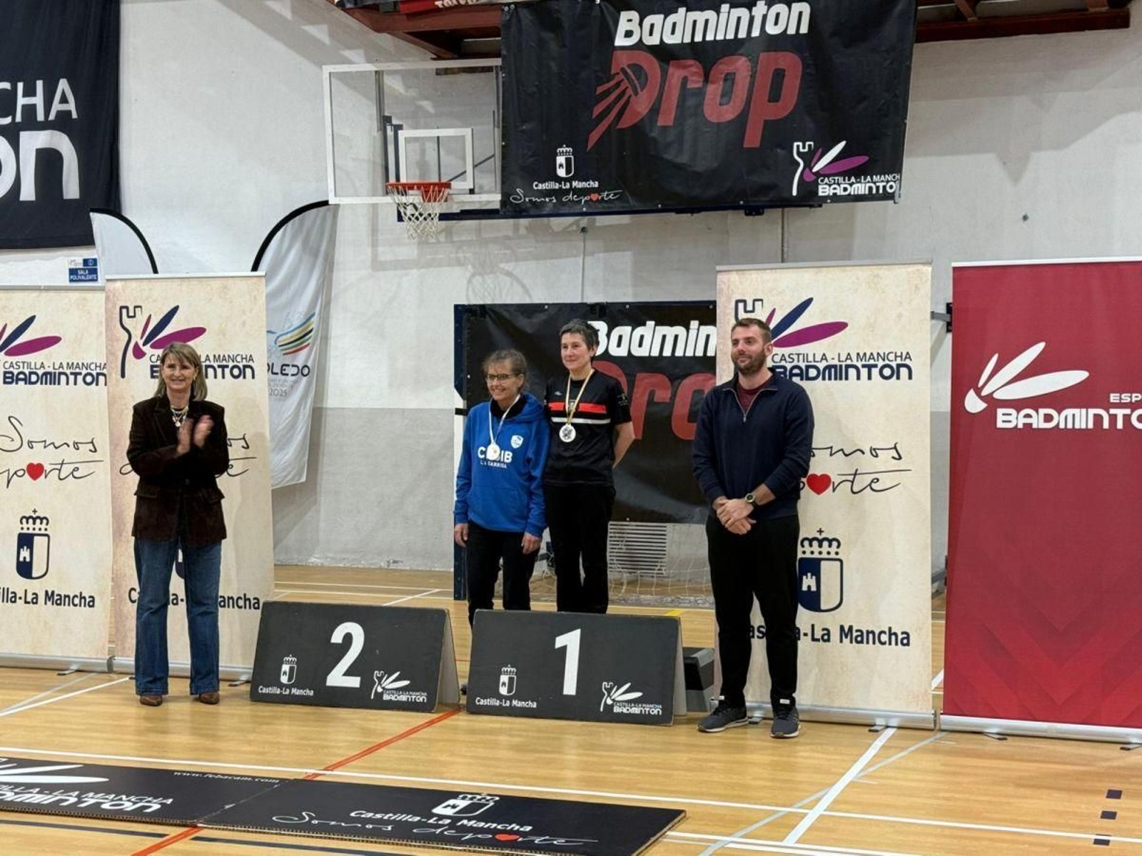 Dolores Sarmiento, con su medalla de oro en Toledo.