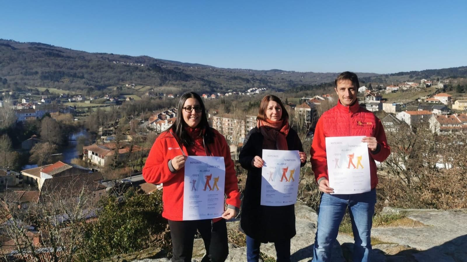 Noemí Álvarez, María López e Manuel Gallego, durante a presentación.