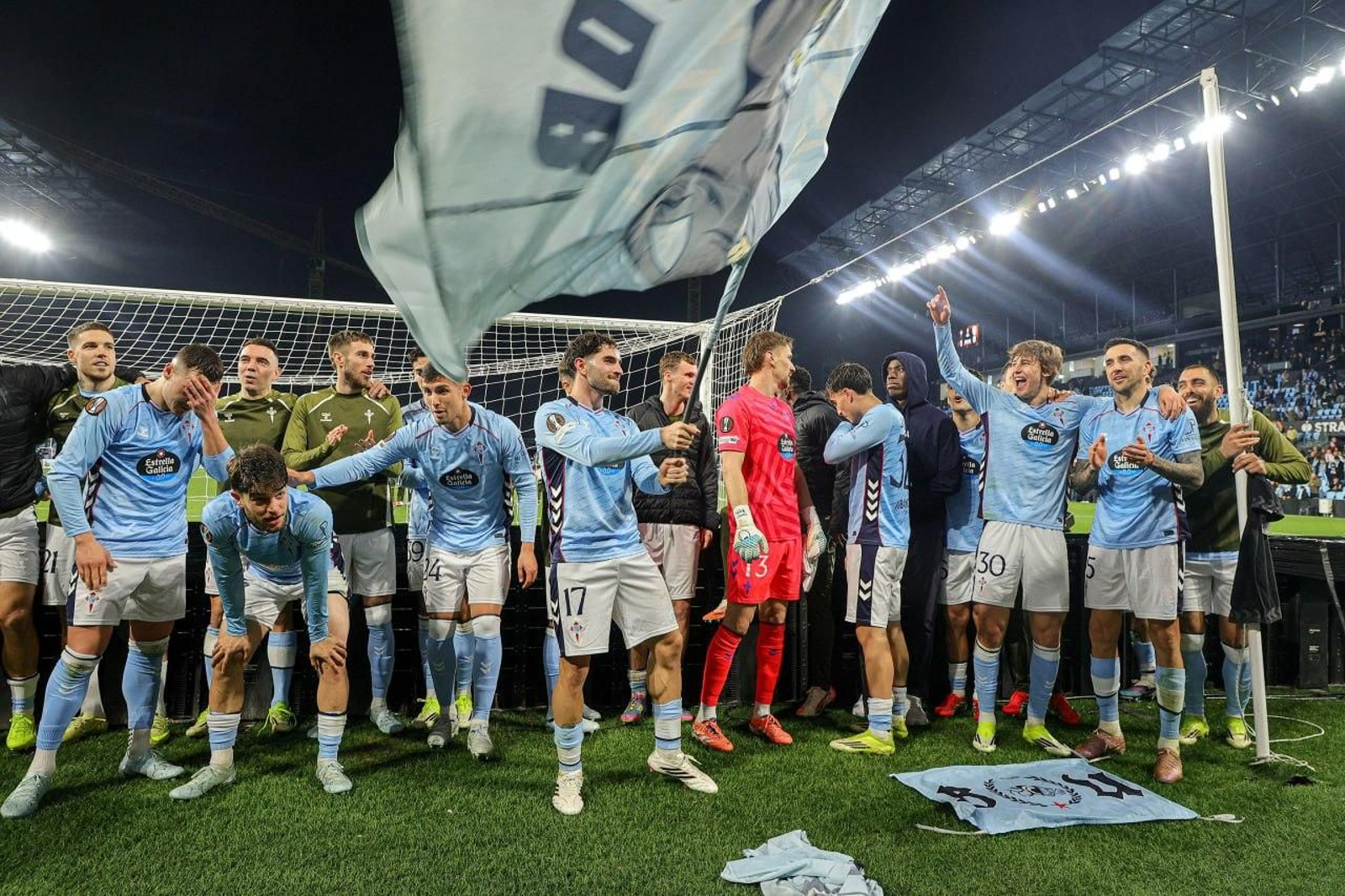 Galería | El Celta y el PAOK hacen vibrar Balaídos