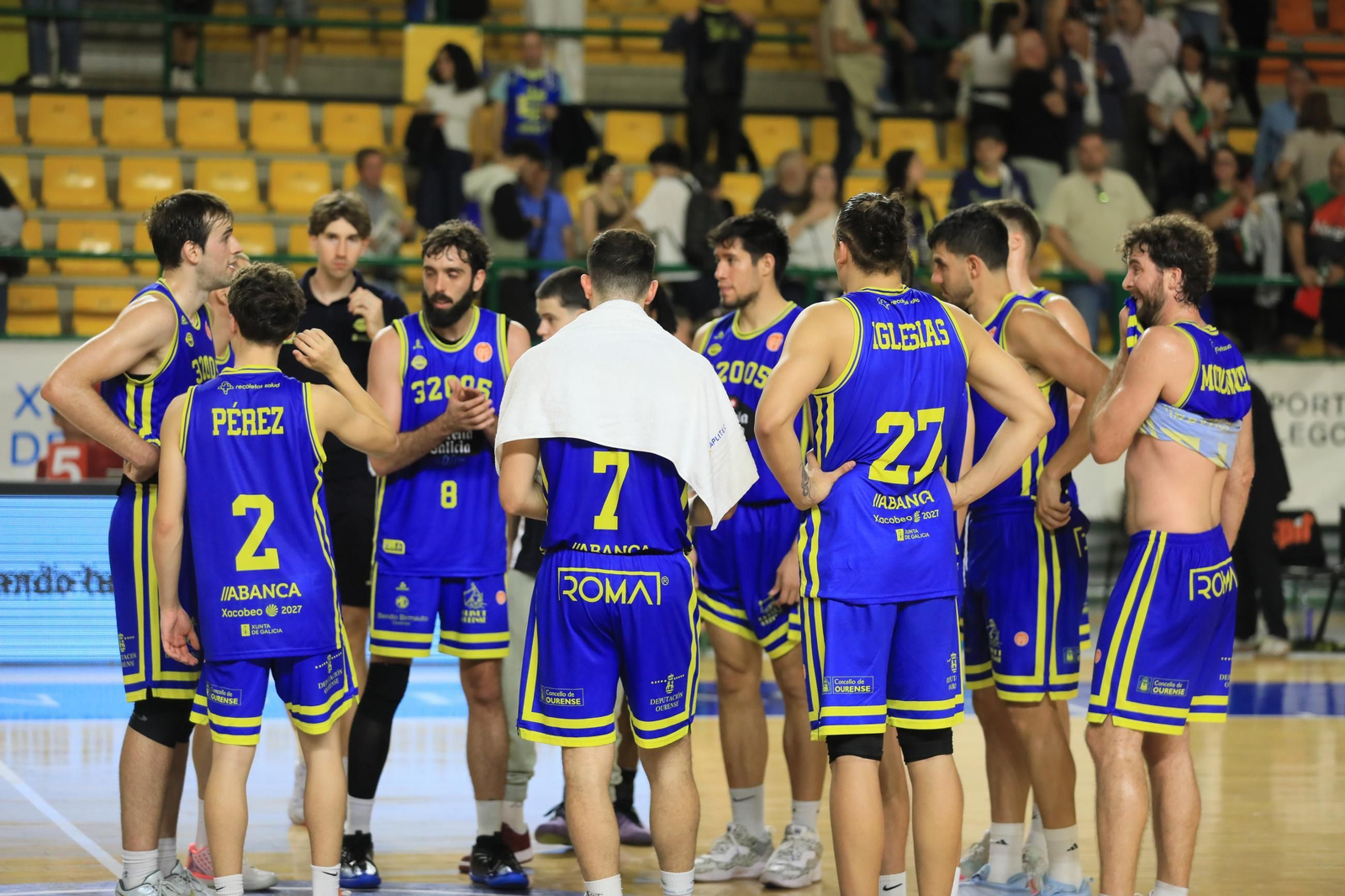 Galería | El Pazo y el COB sufren la primera derrota de la temporada ante el Cantabria