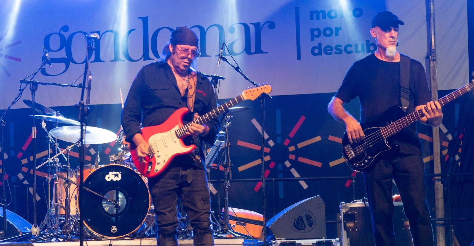 Concierto de Vargas Blues Band en Gondomar (3)