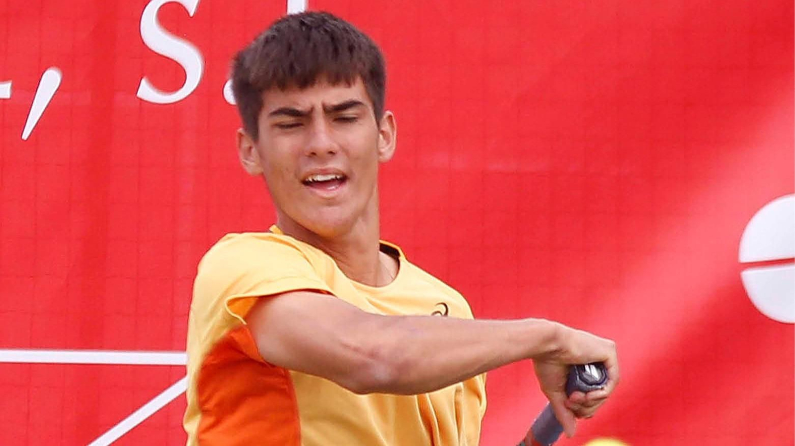 El australiano Philip Sekulic logró también el pase a las semifinales.