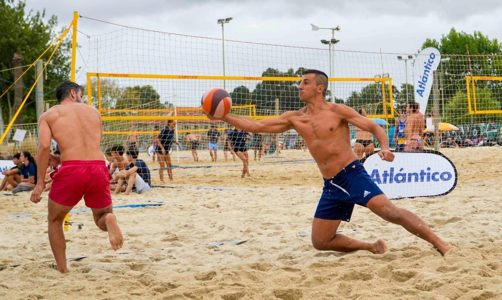Galería | Dos días de vóley playa en Samil con Atlántico