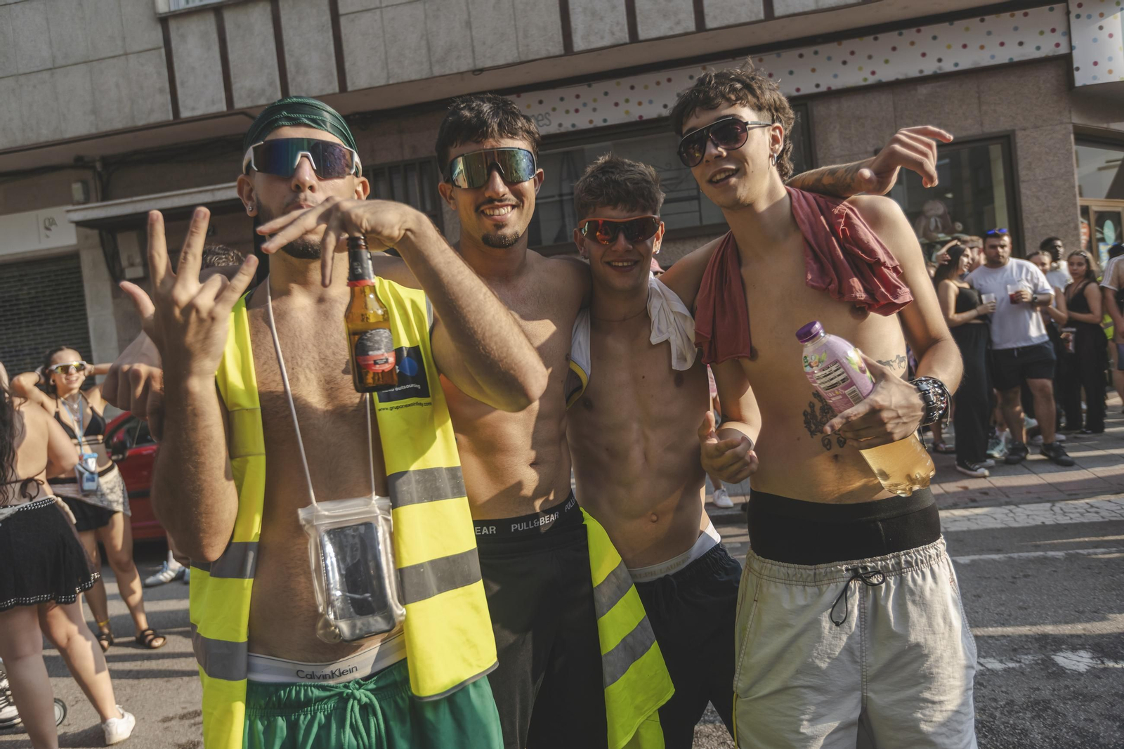 Galería |  Verín se echa a la calle al compás de las batucadas