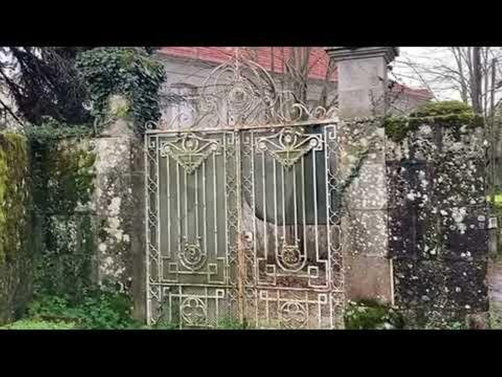 Hotusa inició obras en una vivienda catalogada de Esgos sin aval de Patrimonio 23.01.24