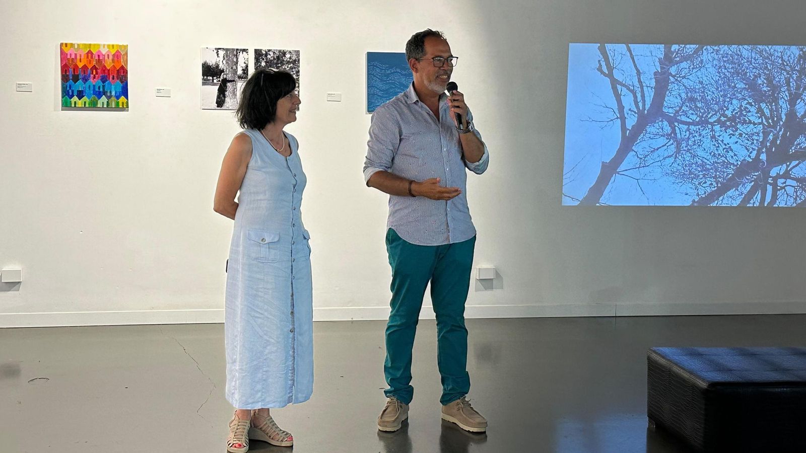 Sara Pérez Bello y André de Oliveira presentaron “Outras brasilidades”, la segunda muestra con artistas cariocas que se montan en Apóstrophe.