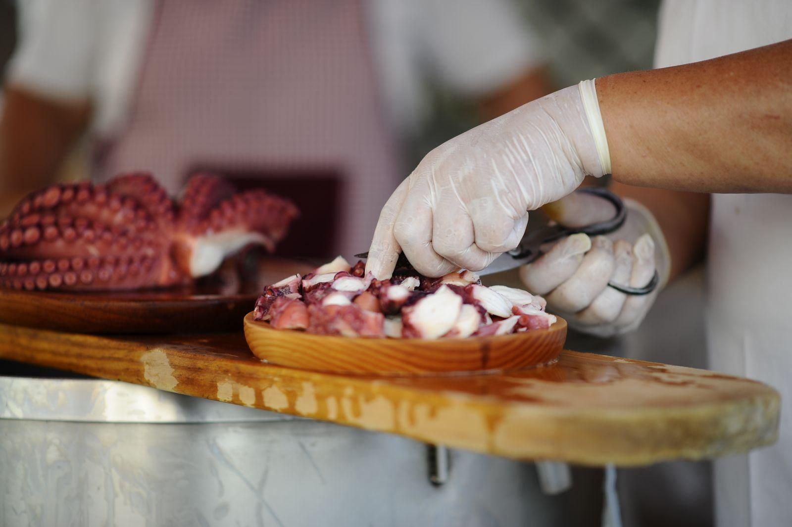 Ourense 2/8/20
Puestos de pulpeiras en la ciudad

Fotos martiño Pinal