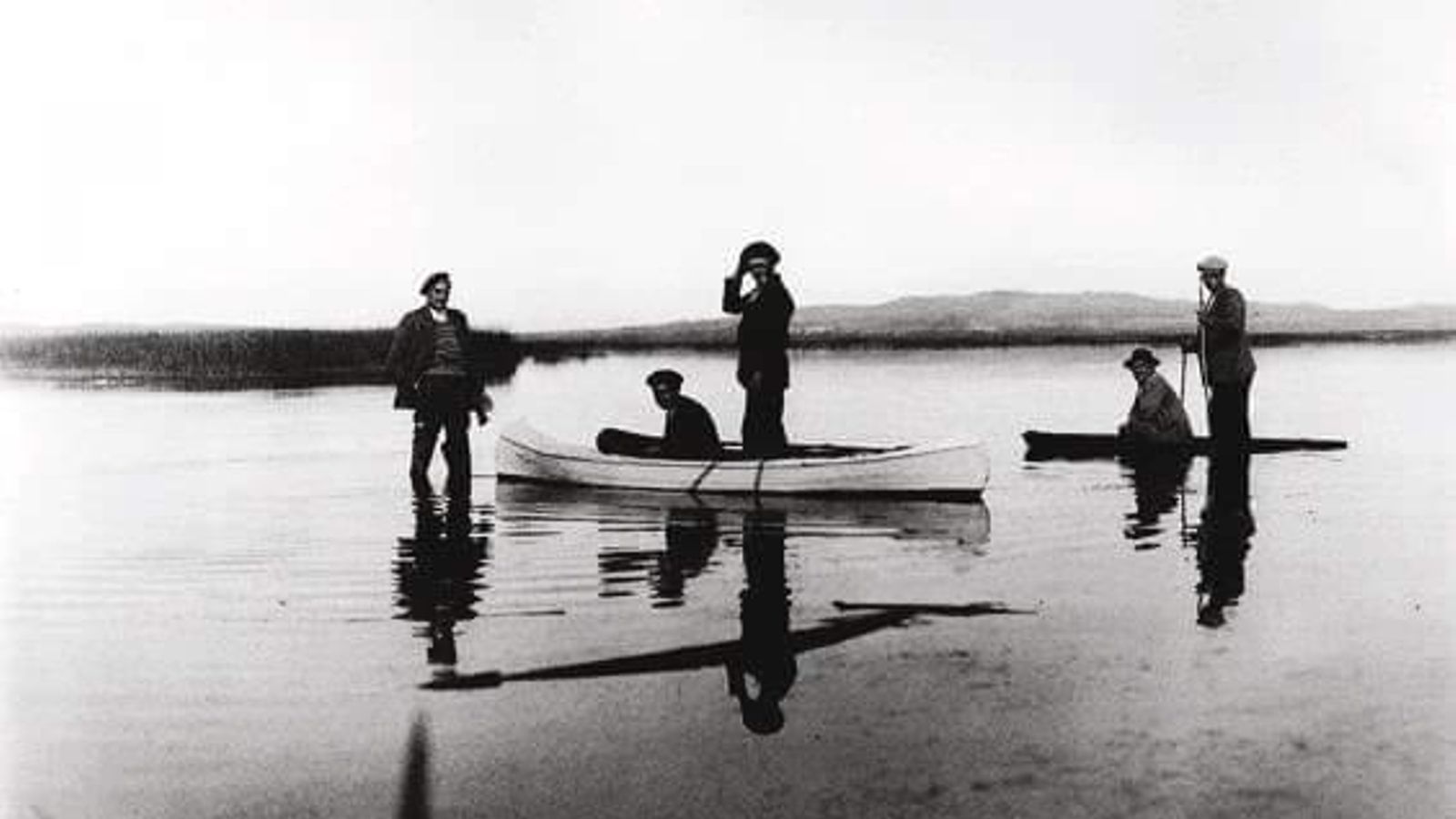 Foto antiga da lagoa de Antela.