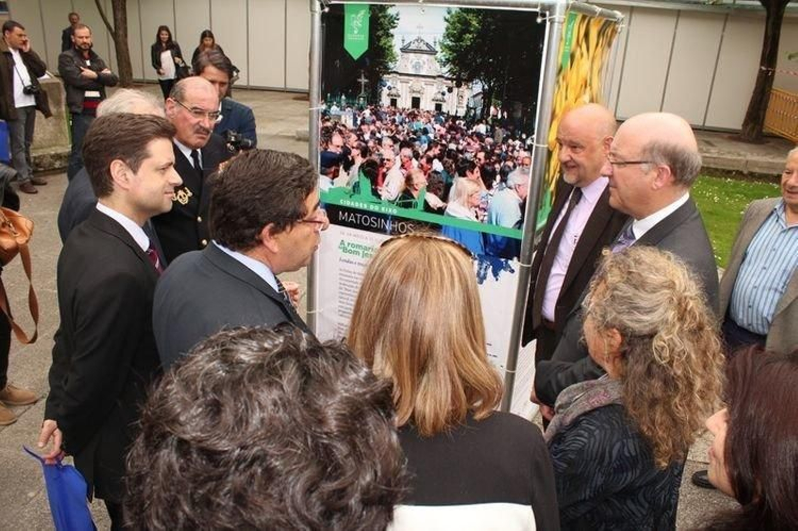 Exposición de las ciudades del Eixo Atlántico en Ourense durante los actos de la Capital de la Cultura.