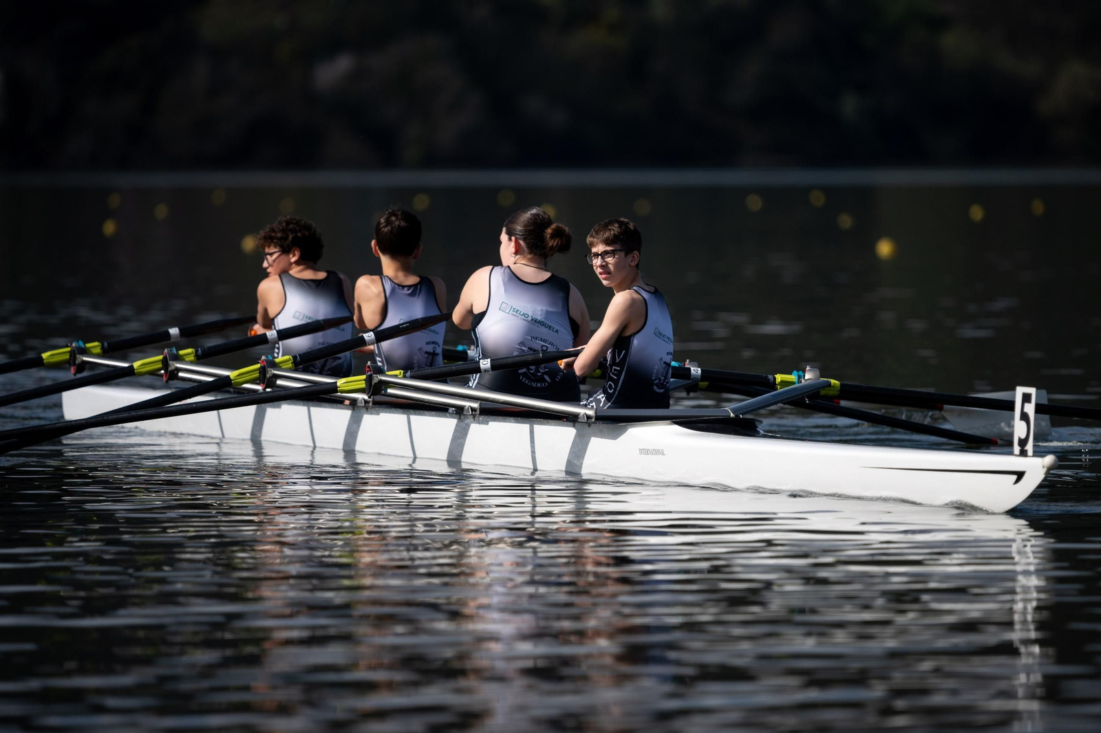 Galería | La Liga Gallega de Remo arranca la temporada en Castrelo de Miño